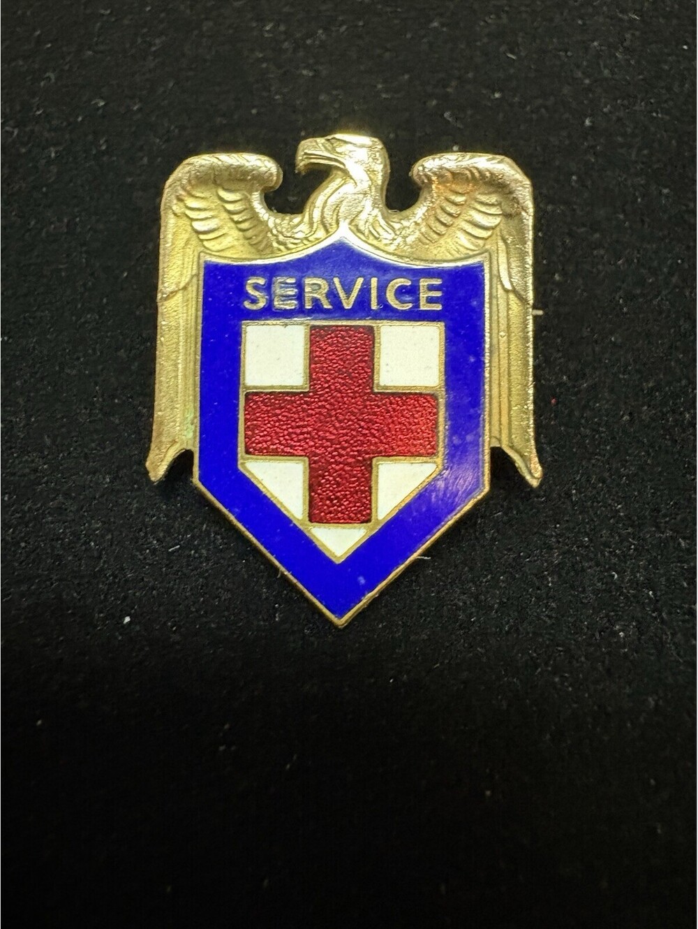 WW2 US A.R.C. American Red Cross Service Uniform & Cap Enamel Device Pin Back